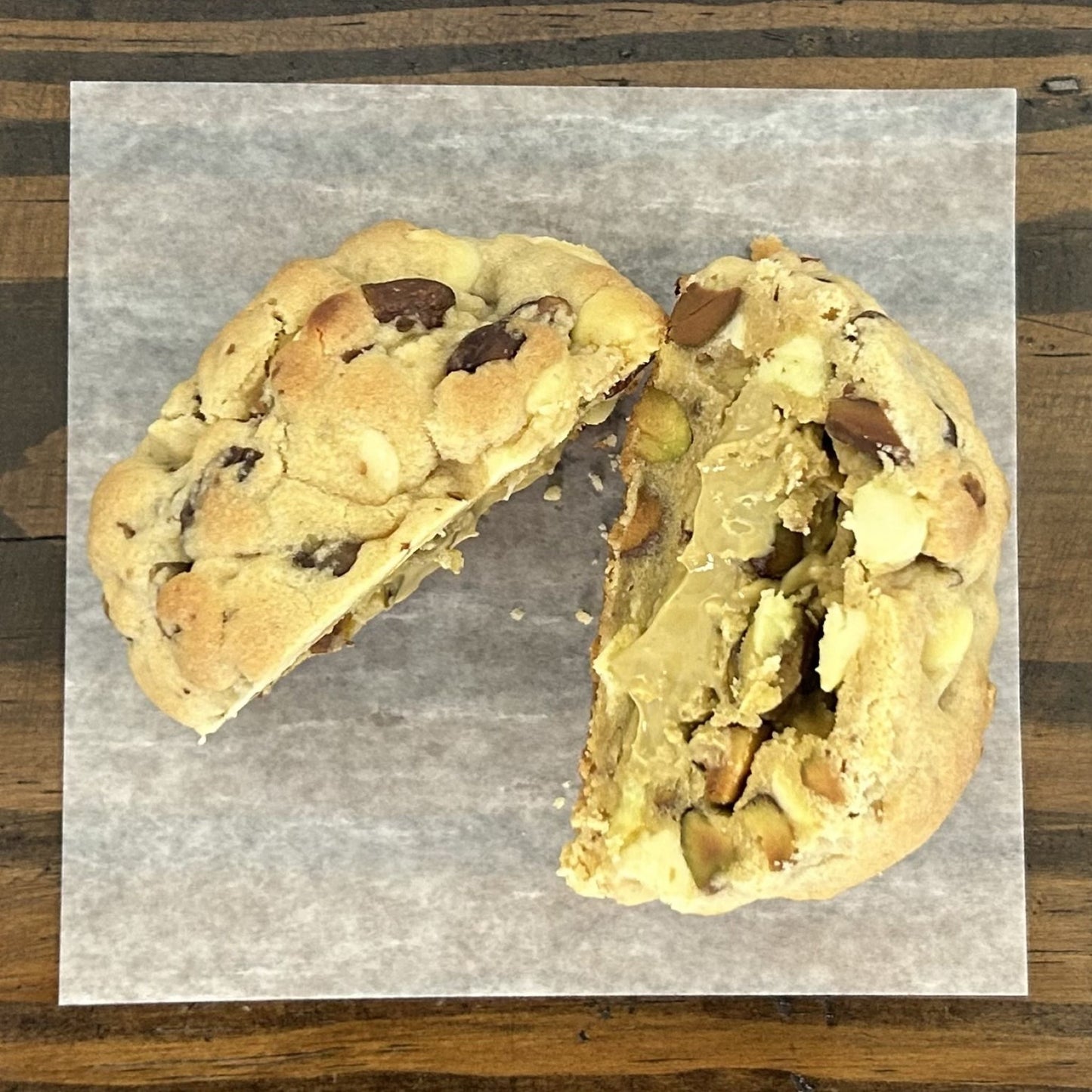 STACKED AND BAKED - NY STYLE COOKIES - STACKED COOKIES - PISTACHIO COOKIE - PISTACHIO CREAM