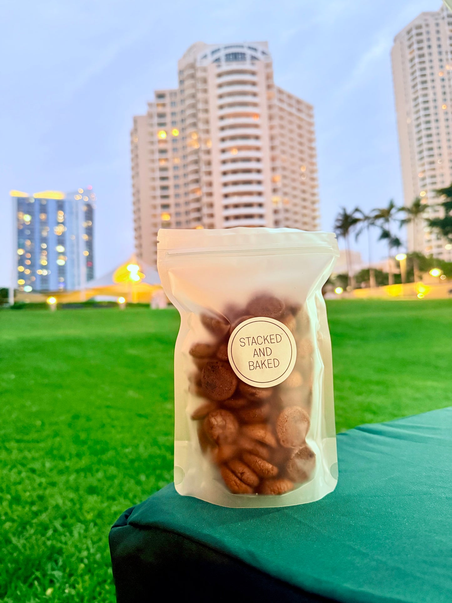 Mini Crunchies – Bite-Sized Chocolate Chip Cookies